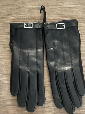 GH Fashion Womens Black Leather Gloves With Silver Buckle Size Small